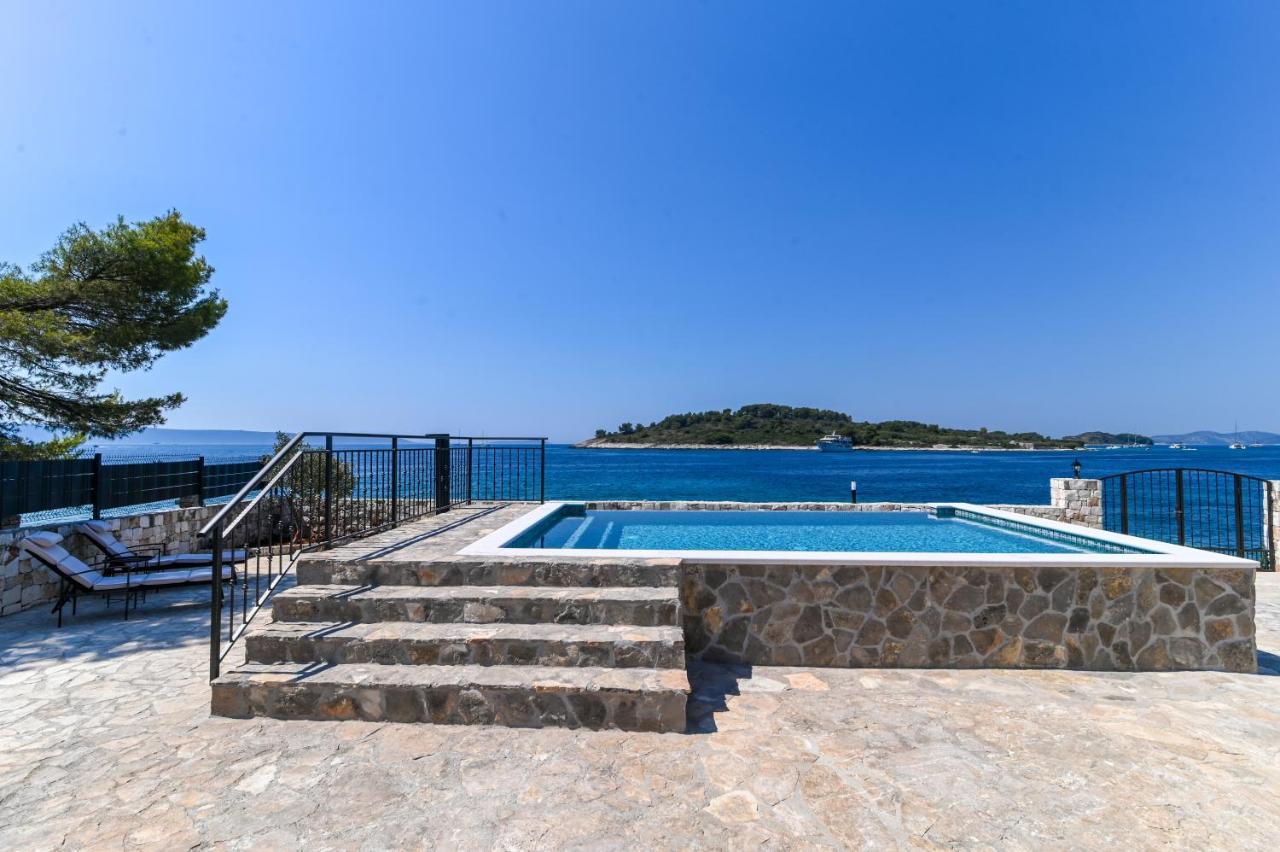 Villa Rudini With Heated Pool Okrug Gornji Bagian luar foto