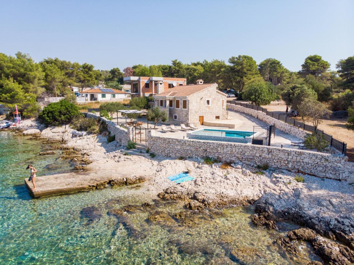 Villa Rudini With Heated Pool Okrug Gornji Bagian luar foto