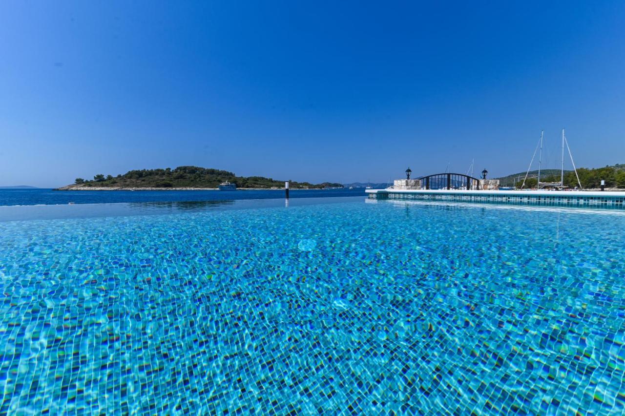Villa Rudini With Heated Pool Okrug Gornji Bagian luar foto