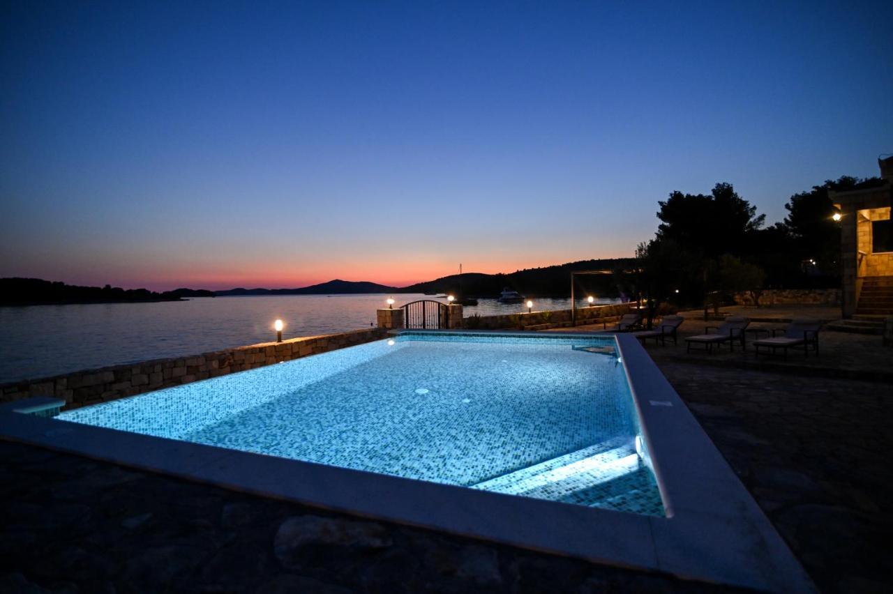 Villa Rudini With Heated Pool Okrug Gornji Bagian luar foto
