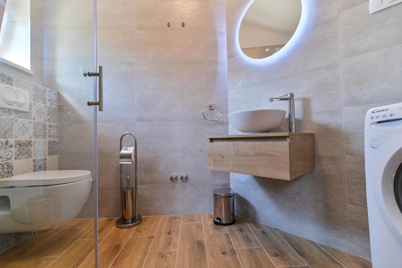 Villa Rudini With Heated Pool Okrug Gornji Bagian luar foto